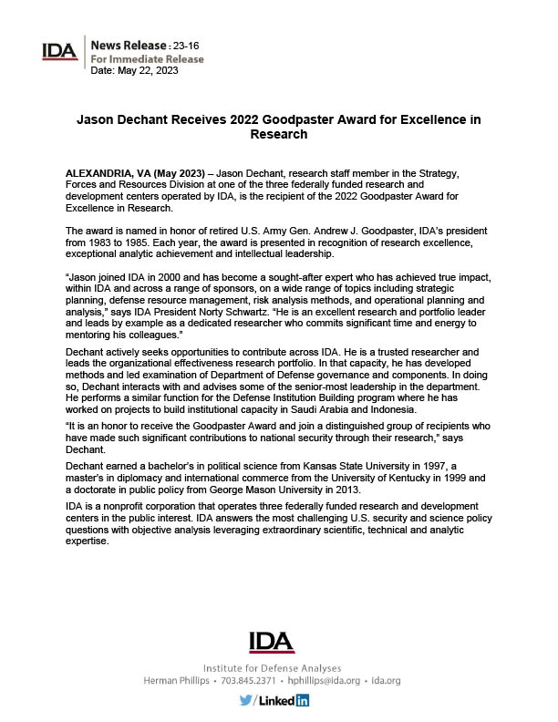 Jason Dechant Receives 2022 Goodpaster Award for Excellence in Research